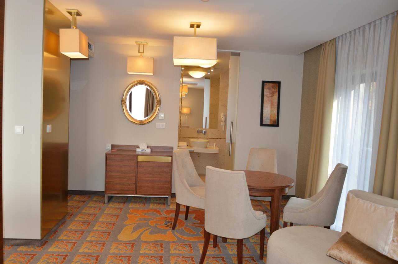 Łomża Hotel Via Baltica מראה חיצוני תמונה